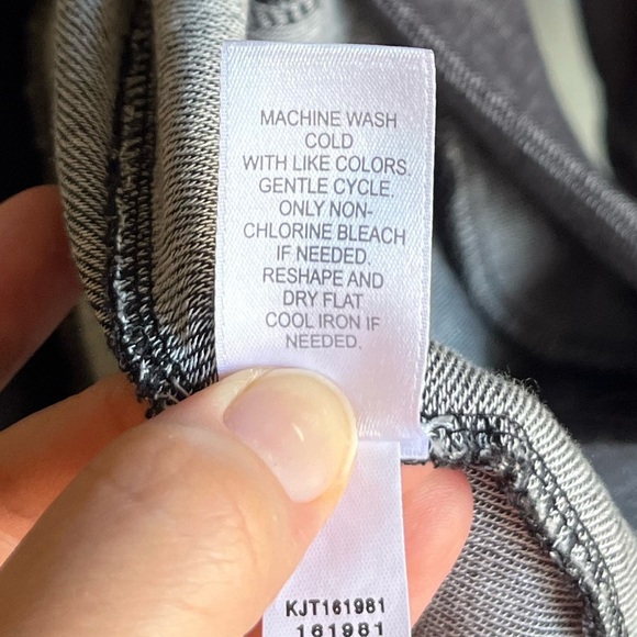 J. Jill Grey Wearever Collection Button Front Long Line Jacket Office We… - Picture 10 of 11